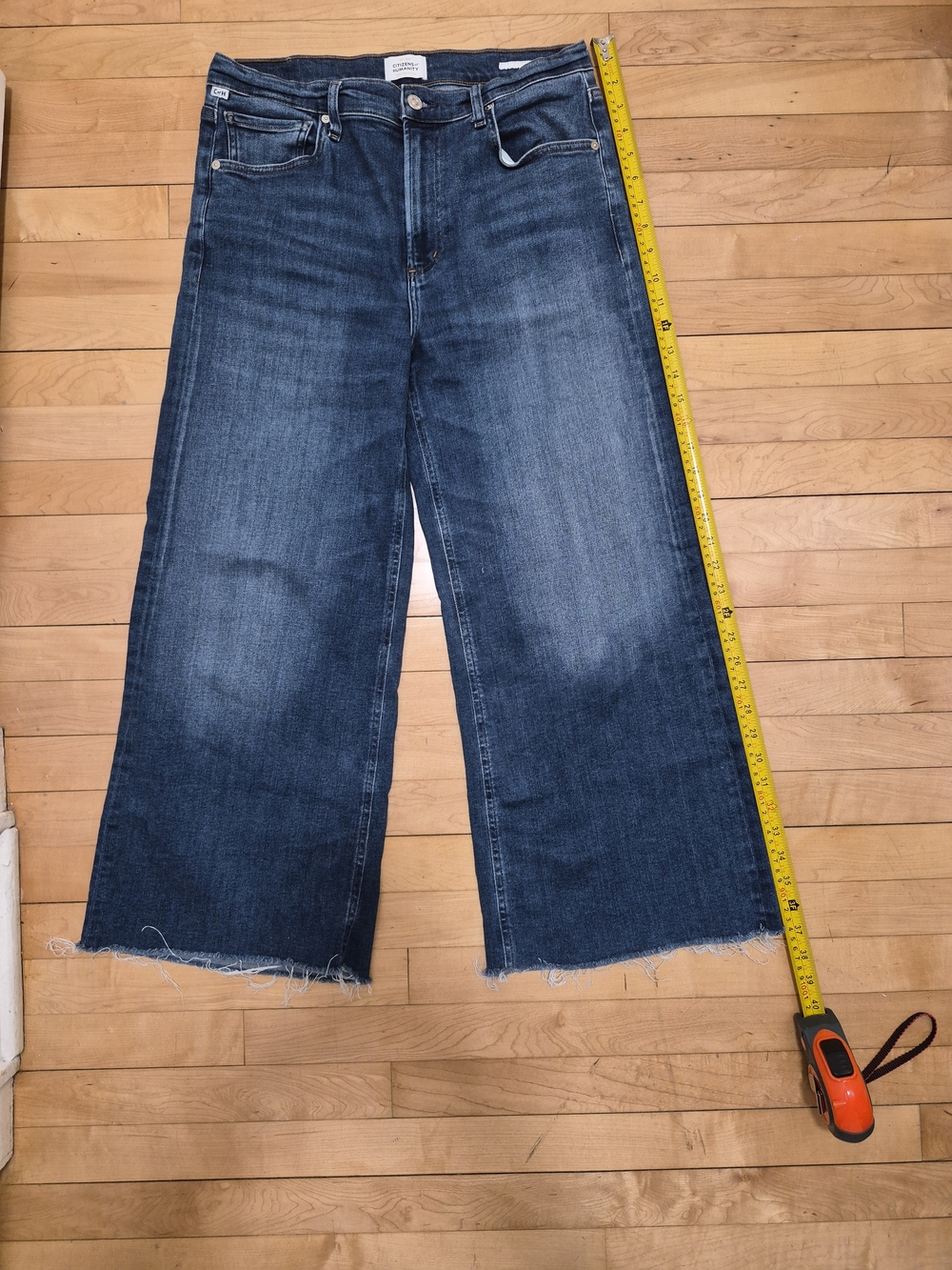 Citizens Of Humanity Wide Leg Ankle Jeans in Dark Blue Wash - Picture 13 of 14